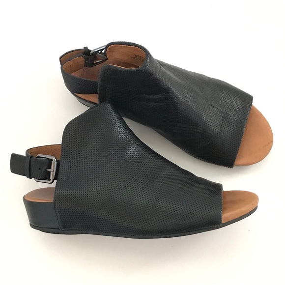 GENTLE SOULS Rocker 3 Leather Sandals Peep Toe Slingback Black Women’s Size 6 - Picture 1 of 16